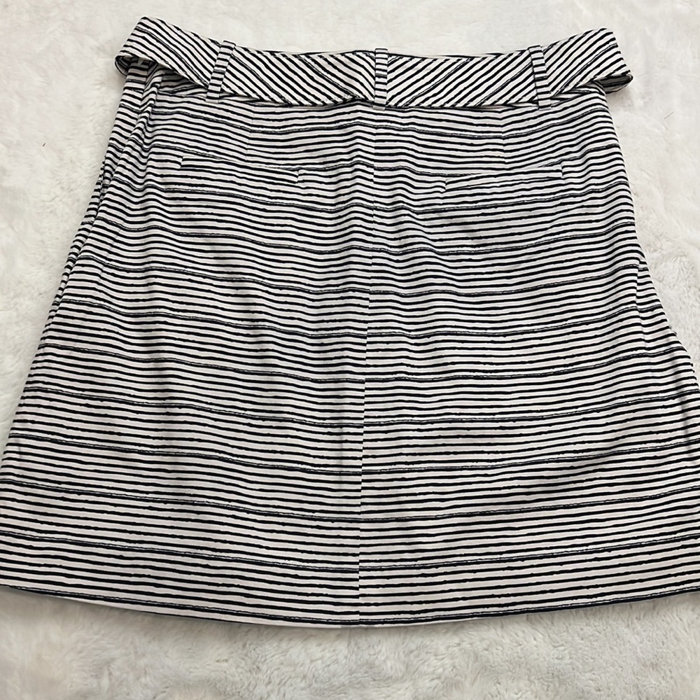 Outback Red Navy striped skirt size 10 with front pleats and belt with size zip - Picture 2 of 12